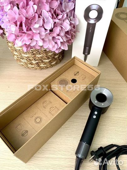 Dyson фен новый