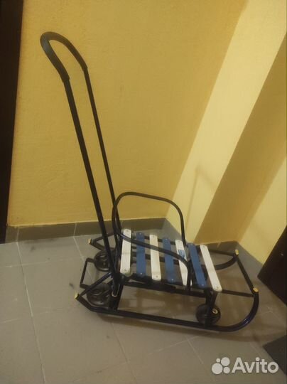 Детские санки с колесами