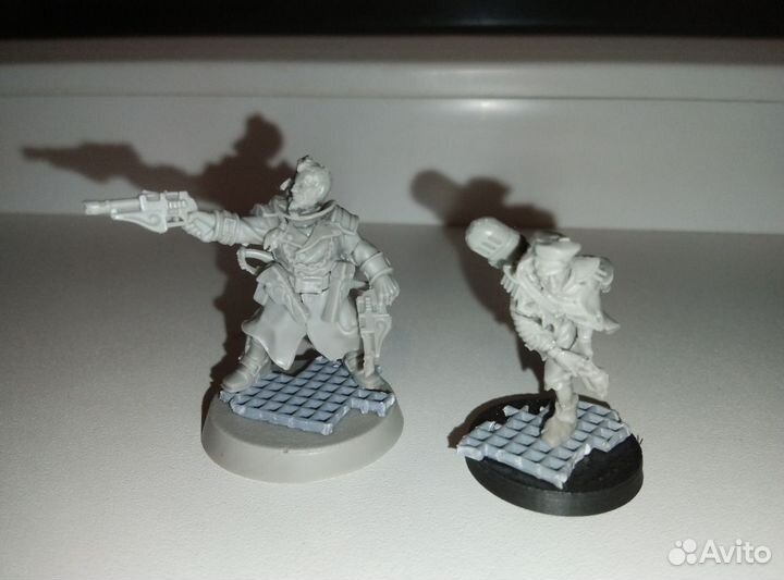 Warhammer Necromunda Kal Jericho and Scabs