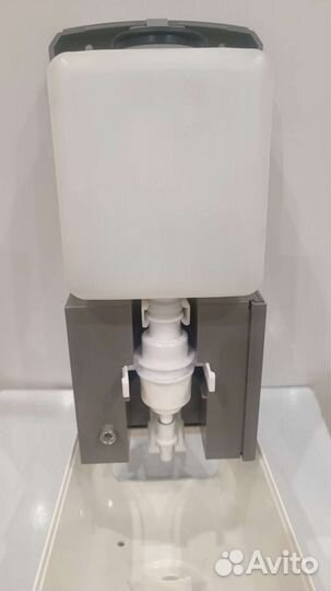 Диспенсер автоматический