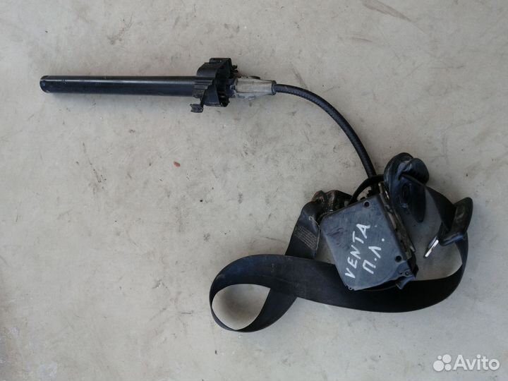 Ремень безопасности левый для VW Golf III/Vento