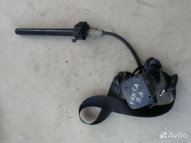 Ремень безопасности левый для VW Golf III/Vento