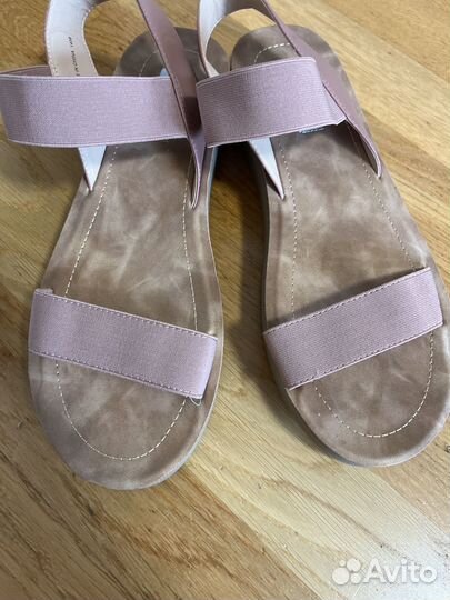 Сандалии женские новые