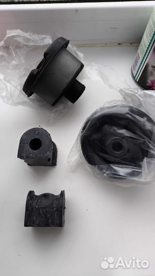 Стойки стабилизатора передние