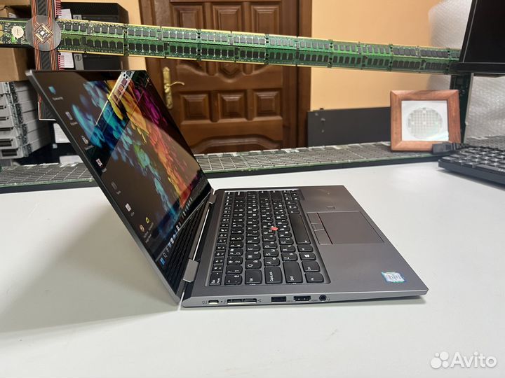 Lenovo ThinkPad X1 Yoga Gen 4 - i5-8365U/8/256