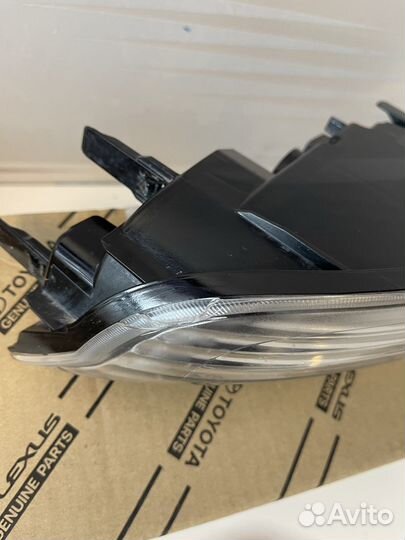 Указатель поворота перед.правый на lexus gx460