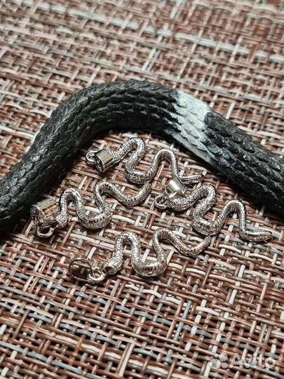 Подвеска Змея змейка