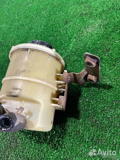 Бачок гидроусилителя Renault Logan LS