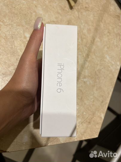Коробка от iPhone 6