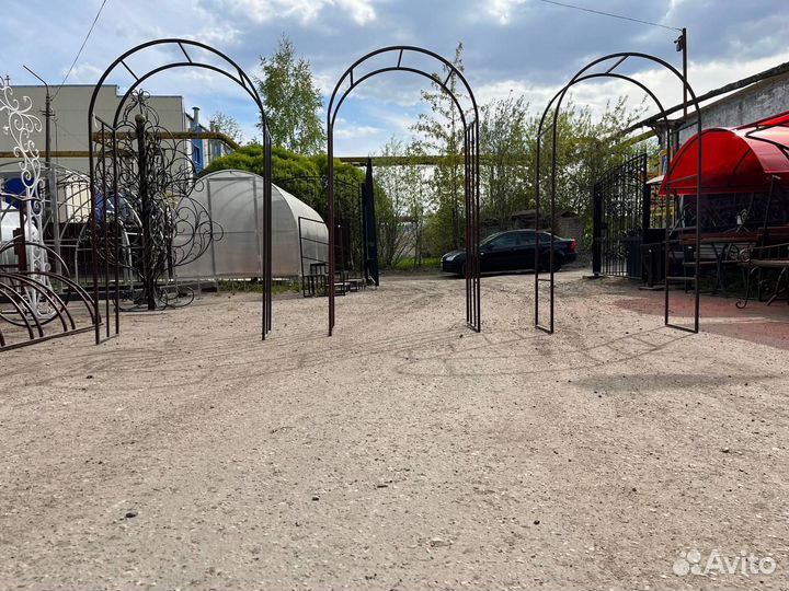Пергола кованая, садовые арки