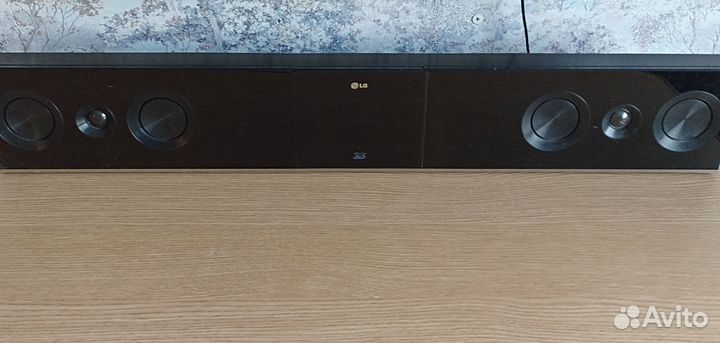 Саундбар LG BB5520A