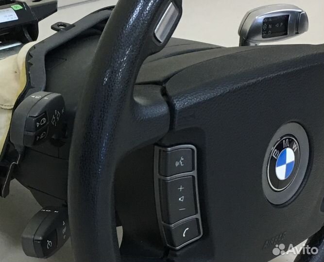 Комутационный блок в рулевой колонке BMW E65/E66