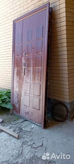Двери бу