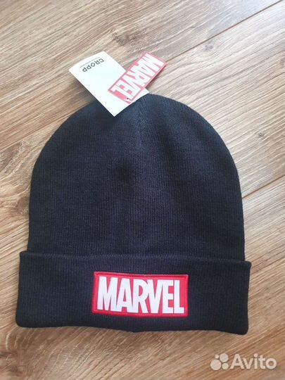 Шапка Marvel