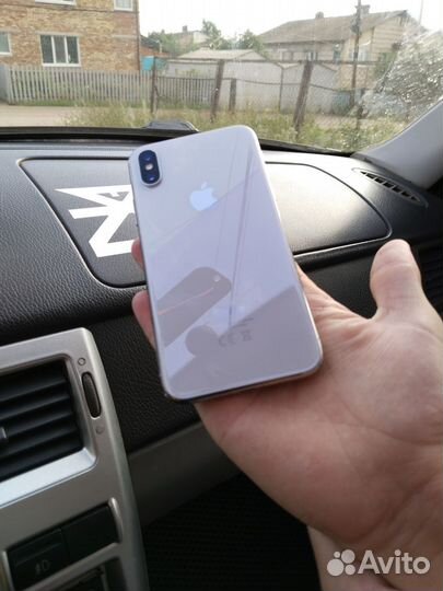 Телефон iPhone x