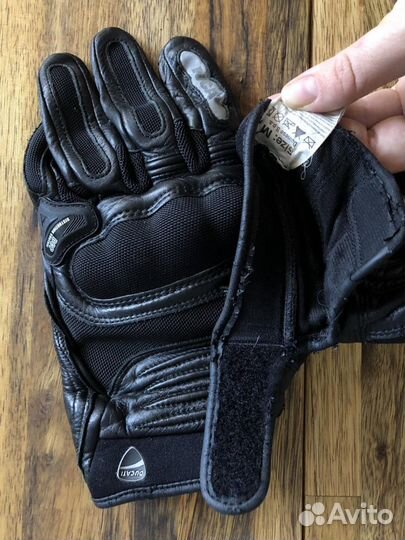 Мото перчатки ducati dainese