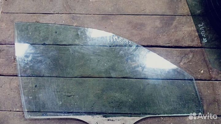 Стекло двери переднее заднее Mazda 626 FS GE