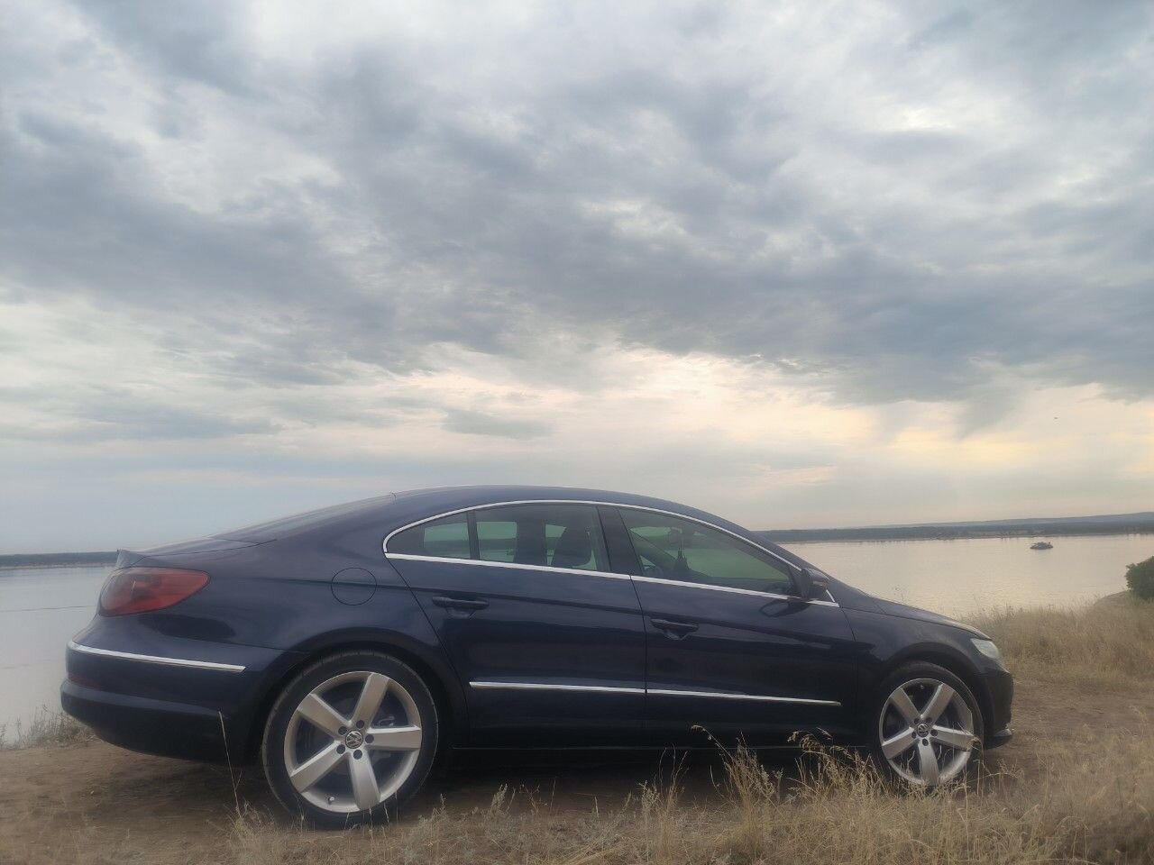 Volkswagen Passat CC: фото владельца