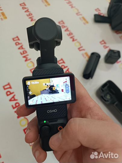 Экшн-камера DJI Osmo Pocket 3 Creator Combo