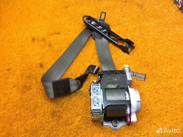 Ремень безопасности передний правый Audi Q5 8R