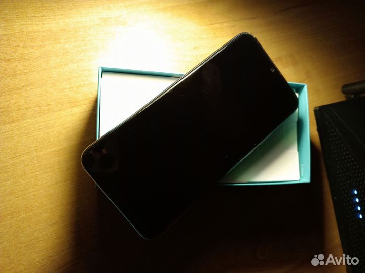 HONOR 10 Lite, 3/32 ГБ