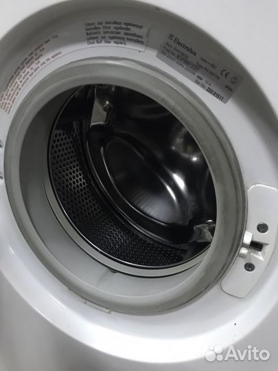 Стиральная машина Electrolux 5 кг