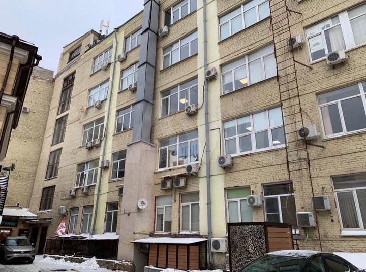 Здание, 4268.2 м²