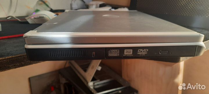 Ноутбук dell inspiron E1505 core duo/ 2гб / ATI