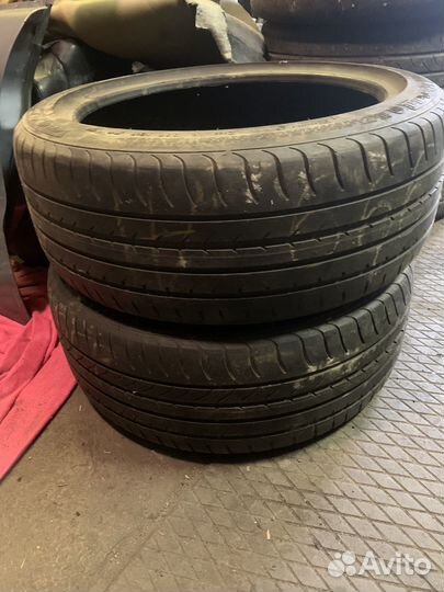 Goodyear EfficientGrip 225/45 R18