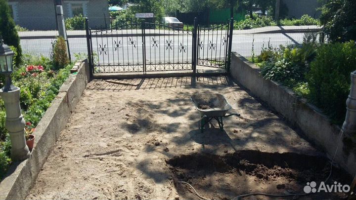 Укладка тротуарной плитке брусчатки