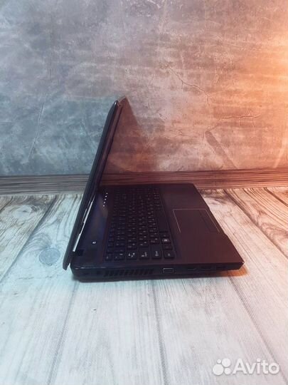 Мощный Ноутбук Lenovo / Nvidiа GеFоrcе GT 520m 1gb
