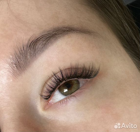 Наращивание ресниц модель