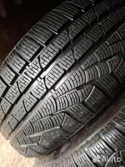 Pirelli Winter Sottozero 210 Serie II 225/50 R17