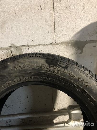 Nokian Tyres Hakkapeliitta R2 SUV 235/60 R18 107R