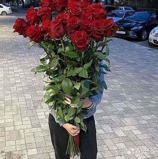 Розы высокие Доставка цветов