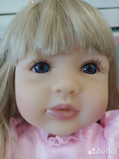 Кукла реборн 55 см+ набор художника в чемоданчике