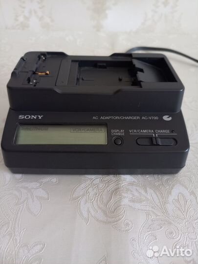 Зарядное устройство sony AC-V700