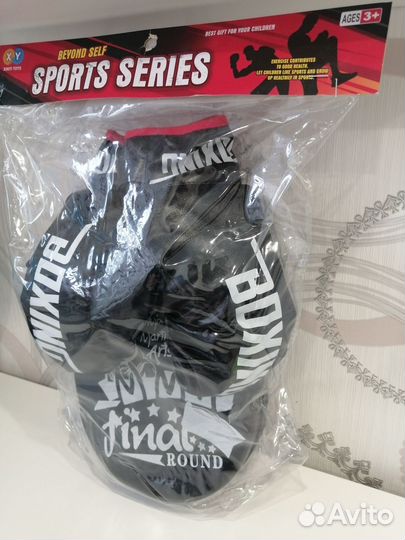 Набор для бокса лапа боксерская с перчатками