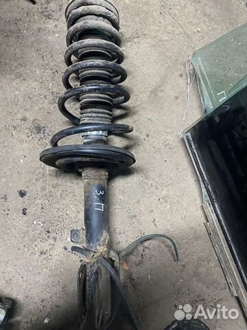 Амортизатор задний правый Toyota Camry V40 2.4