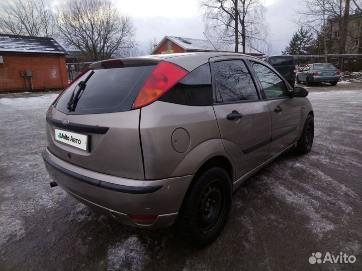 Ford Focus 1.6 МТ, 2003, 385 500 км