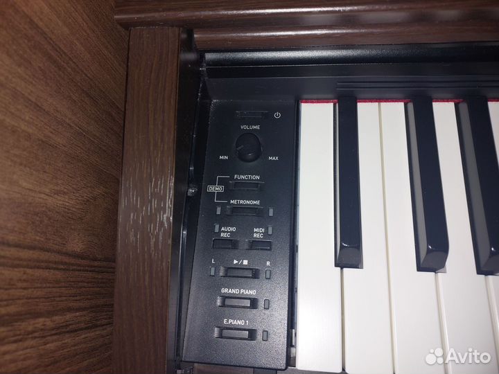 Цифровое пианино Casio