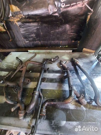 Трубки воздушные и водяные фольксваген б5 + 1,8 т