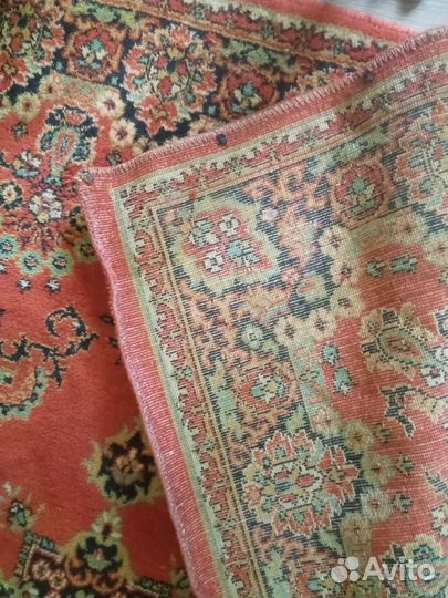 Ковер шерстяной