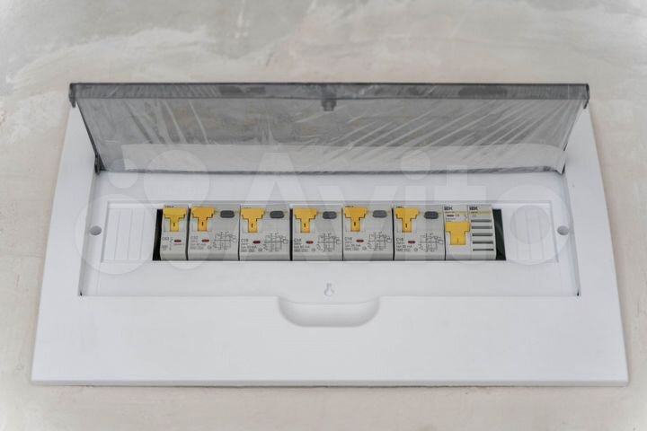 1-к. квартира, 42,5 м², 1/25 эт.