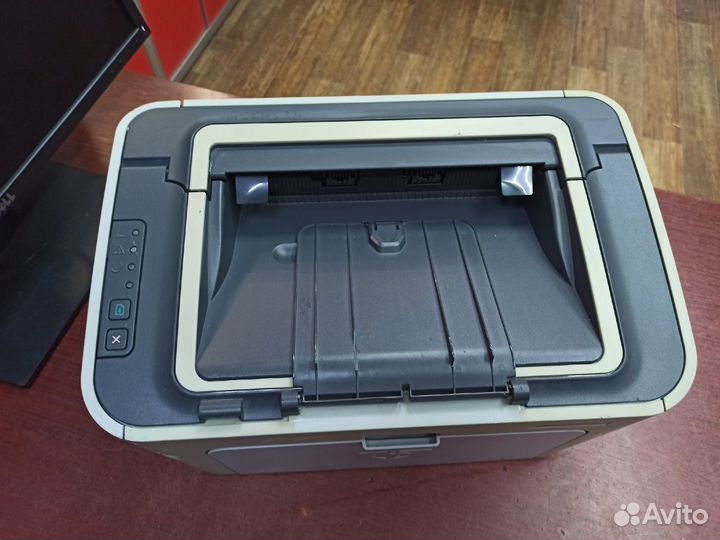 Принтер HP 1505 N