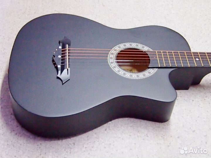 Гитара акустическая
