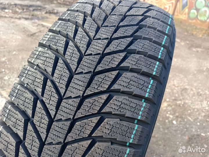 Triangle PL01 225/65 R17 106R