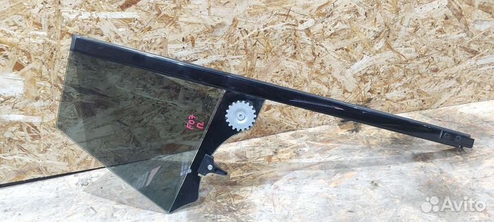 Стекло форточка задней правой двери BMW F07 GT