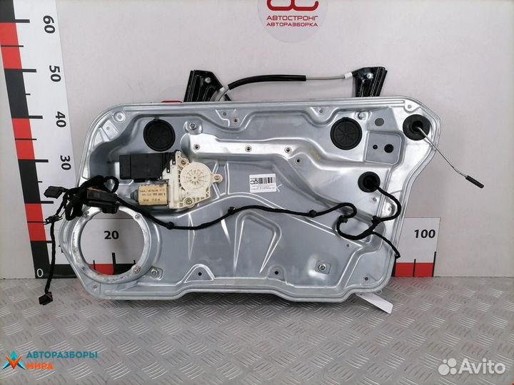 Стеклоподъемник передний правый Volkswagen Golf 3