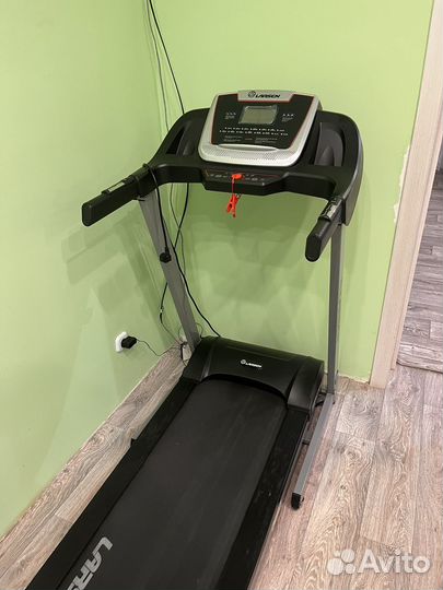 Беговая дорожка larsen